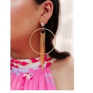 Jennifer Thames Gold Dangle Earrings